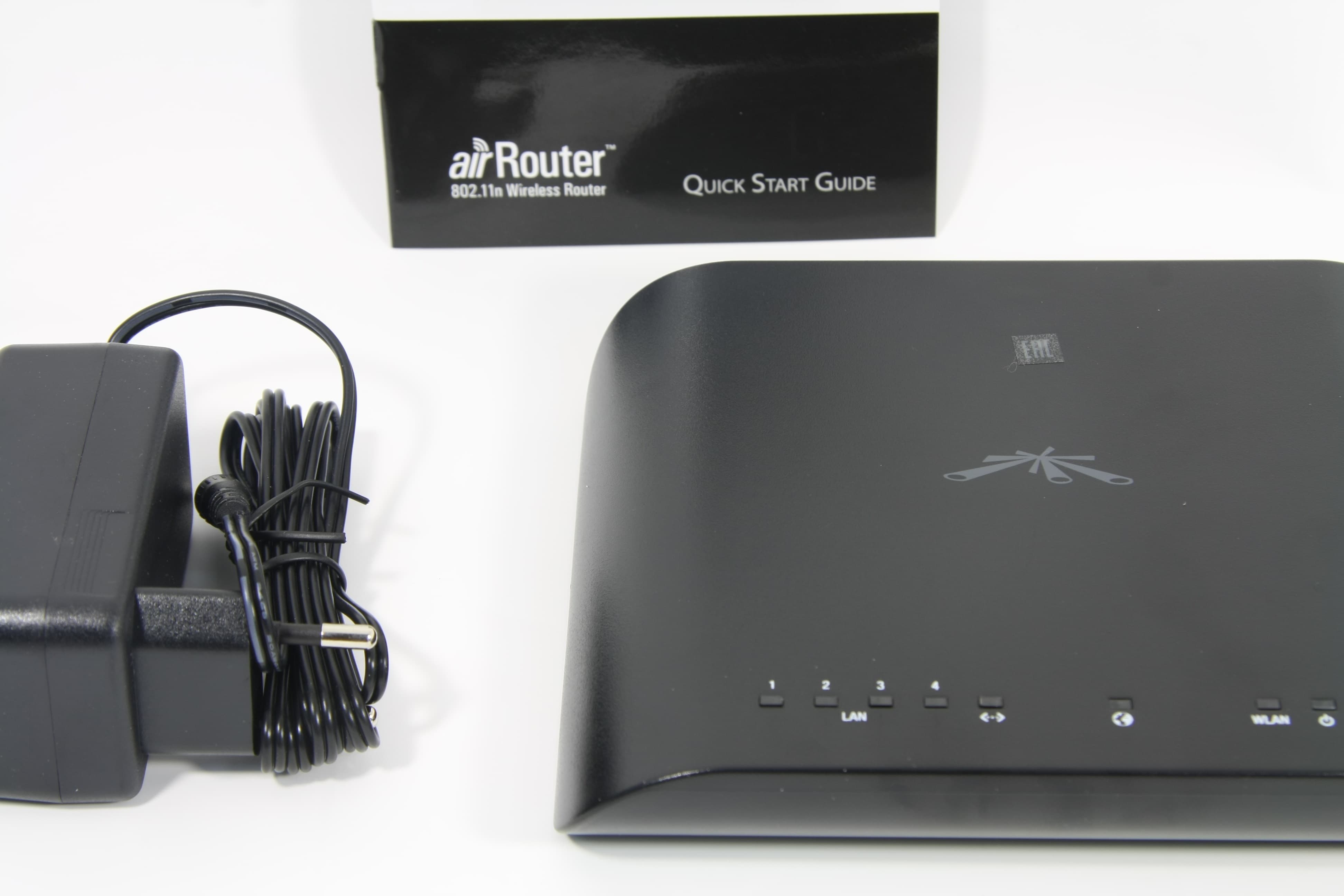 Всепогодная точка доступа WiFi 5ГГц MIMO Ubiquiti Rocket M5 ракурсы